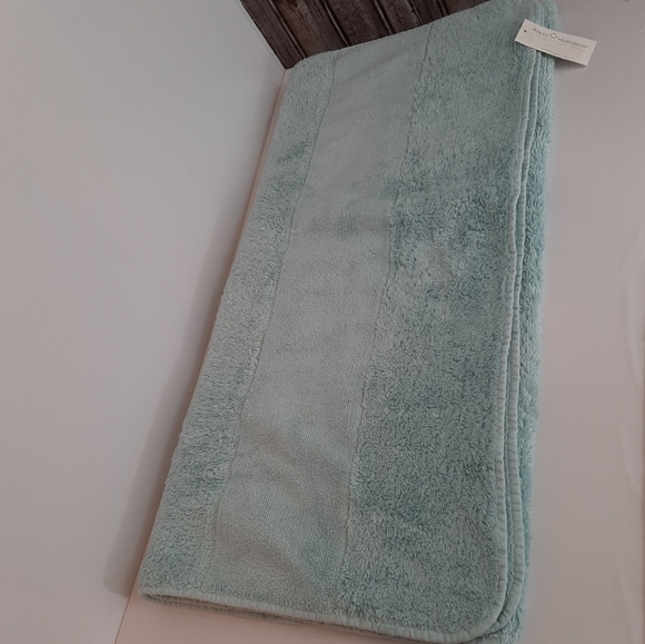 Abyss and Habidecor Super Line Bath Towel 28" x 54" Ice Blue - Picture 10 of 13